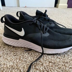 Nike Odyssey react fly knit women’s size 11